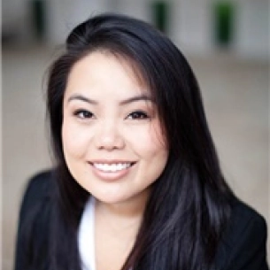 Katherine Santosa board-certified labiaplasty surgeon