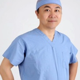 Arthur Yu board-certified labiaplasty surgeon