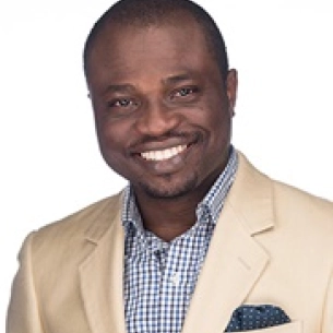 Yemi Ogunleye board-certified labiaplasty surgeon