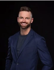 Joshua Rouch board-certified labiaplasty surgeon