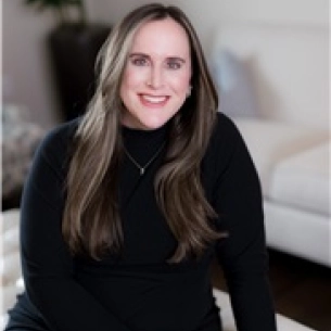 Jessica Walker board-certified labiaplasty surgeon