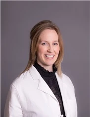 Laura McNaughton board-certified labiaplasty surgeon