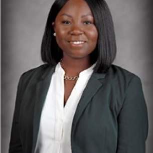 Kiandra Scott board-certified labiaplasty surgeon