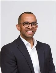 James McCarthy board-certified labiaplasty surgeon