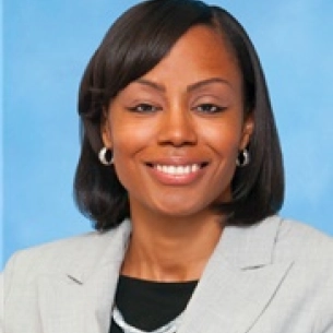 Rachel Hooper board-certified labiaplasty surgeon
