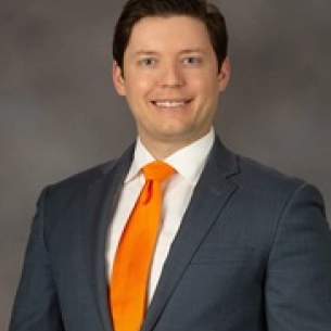 Benjamin Googe board-certified labiaplasty surgeon