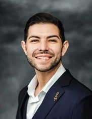 Armando Davila board-certified labiaplasty surgeon
