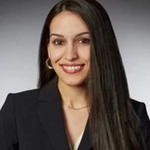 Shayda Mirhaidari board-certified labiaplasty surgeon