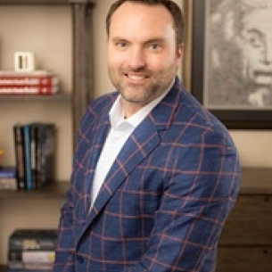 Levi Young board-certified labiaplasty surgeon