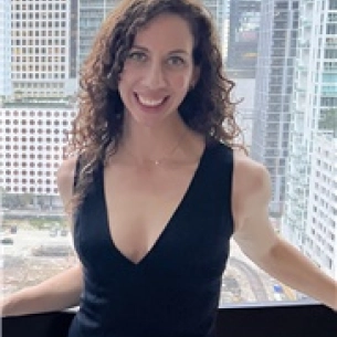 Stephanie Koonce board-certified labiaplasty surgeon