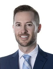 Scott Ogley board-certified labiaplasty surgeon