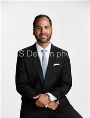Joseph Zakhary board-certified labiaplasty surgeon