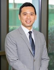 Jeff Luh board-certified labiaplasty surgeon