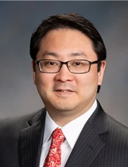 Thomas Lee board-certified labiaplasty surgeon