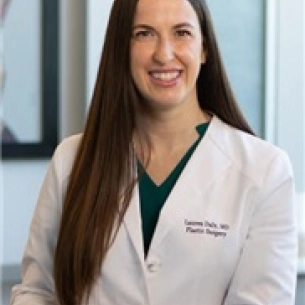 Lauren Daly board-certified labiaplasty surgeon