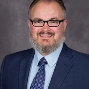 Nicholas Johnson board-certified labiaplasty surgeon