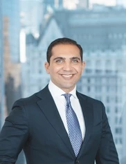 Frank Lalezar board-certified labiaplasty surgeon