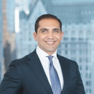 Frank Lalezar board-certified labiaplasty surgeon