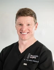 Stephen Elkins-Williams board-certified labiaplasty surgeon