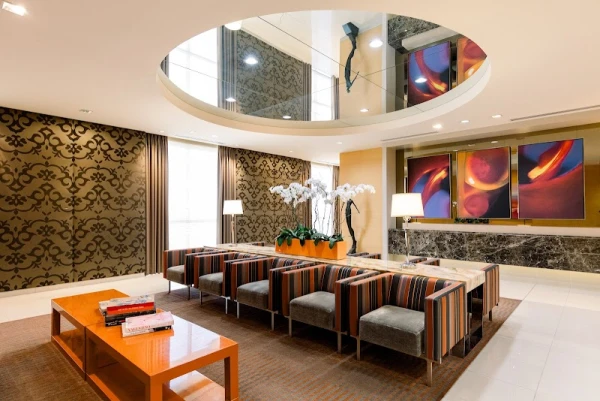 plastic-surgery-vegas-2.jpg