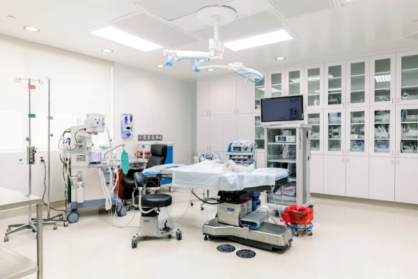 plastic-surgery-vegas-4.jpg