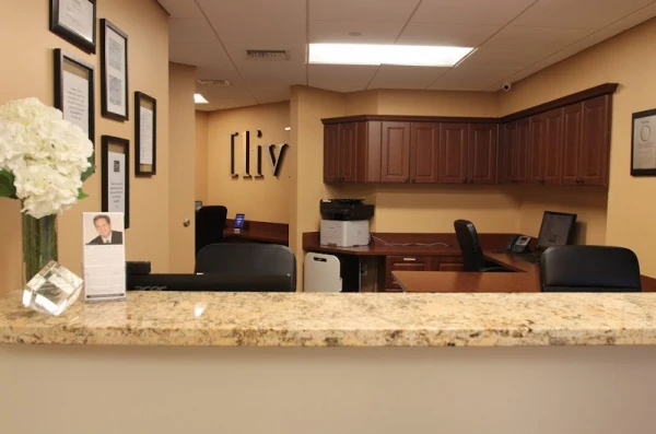 liv-plastic-surgery-by-dr-andrew-ress-4.jpg