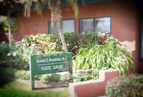 ronald-d-brooksher-m-d-1.jpg