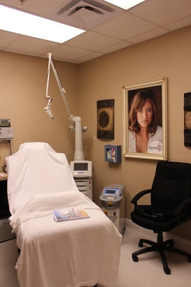 village-institute-of-plastic-surgery-3.jpg