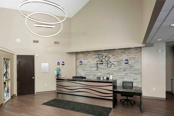 mentor-plastic-surgery-medspa-3.jpg