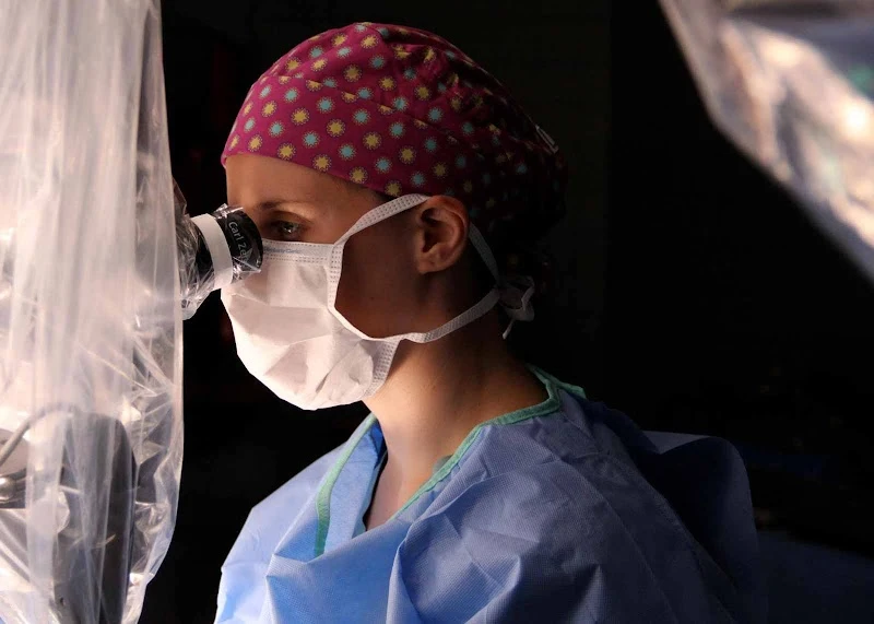 Dr. Jennifer Greer - Cleveland Plastic Surgeon