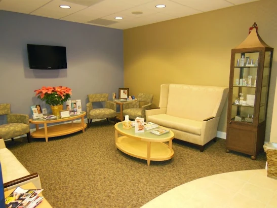 plastic-surgeon-baltimore-md-dr-alyson-wells-1.jpg