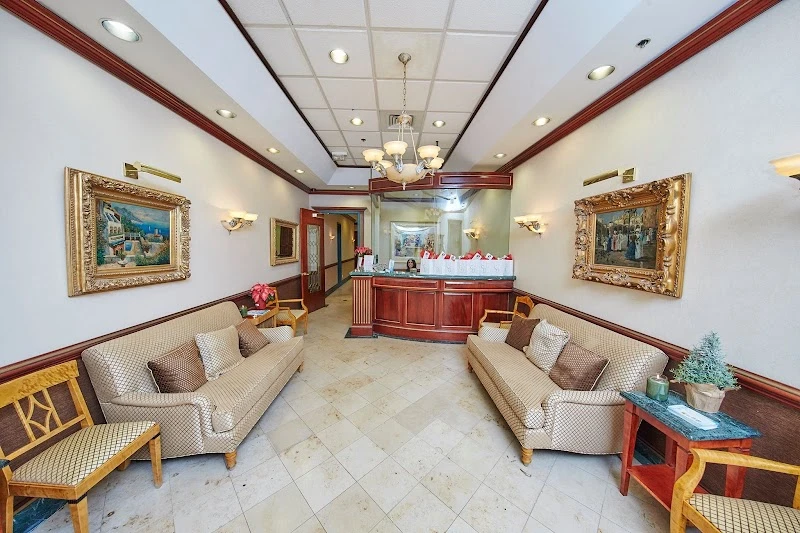 Dr. Svetlana Danovich, Cosmetic Surgeon in Lynbrook, Lynbrook, New York, 11563