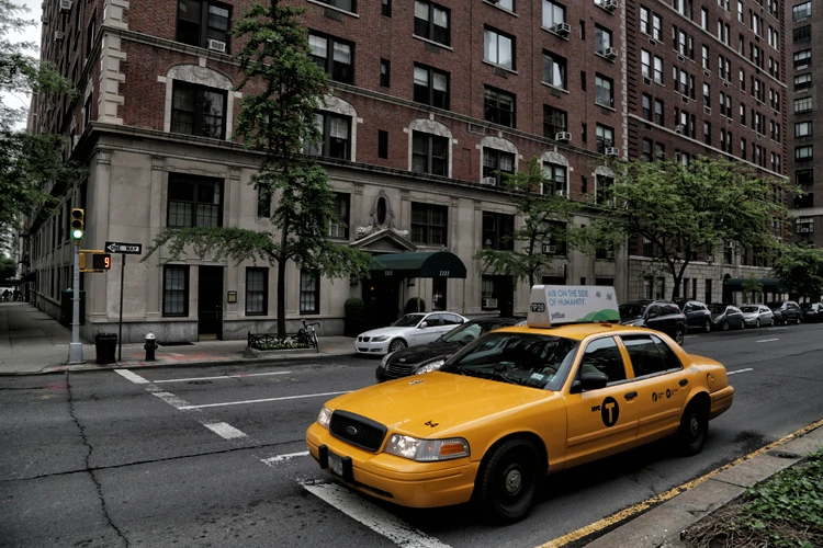 New York Plastic Surgical Group, Flushing, New York, 11354