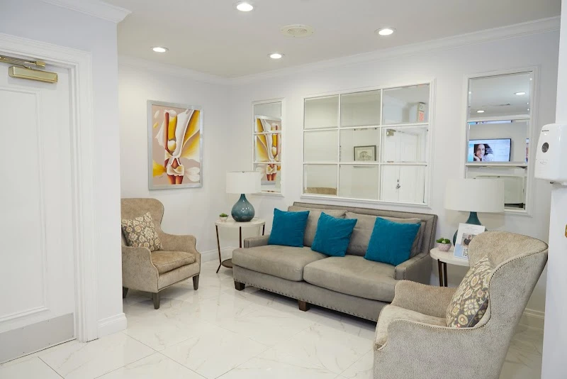 Sarraga Plastic Surgery, Aventura, Florida, 21110