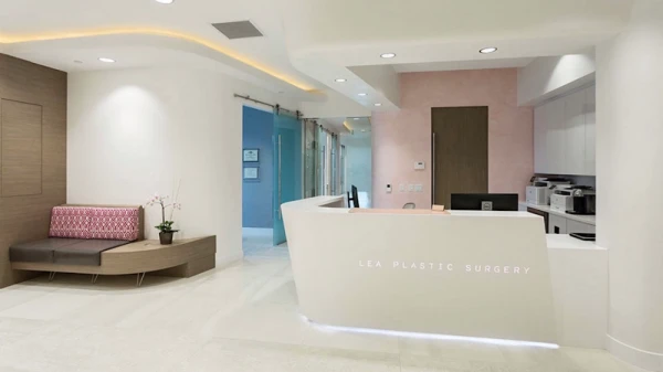lea-plastic-surgery-goretti-ho-taghva-md-facs-2.png