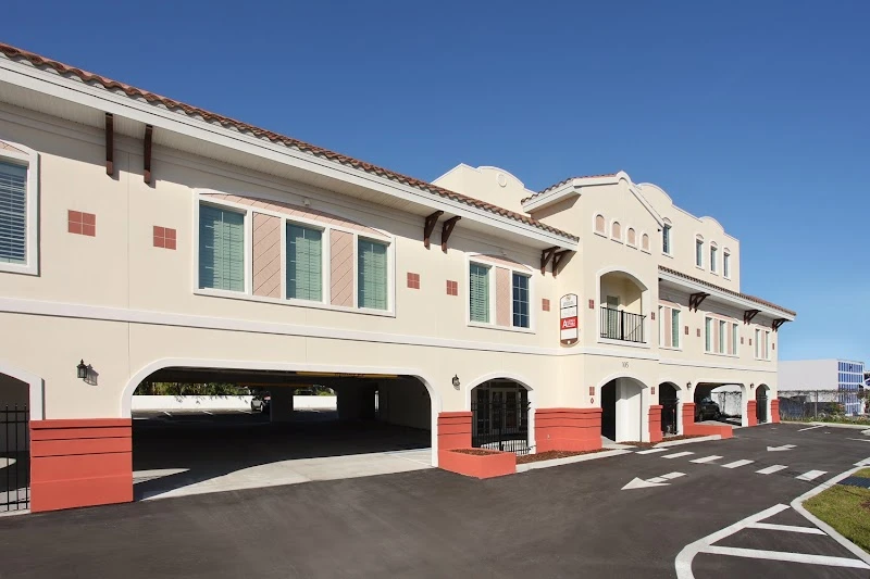 Dr. Joseph Castellano, Tampa, Florida, 33609