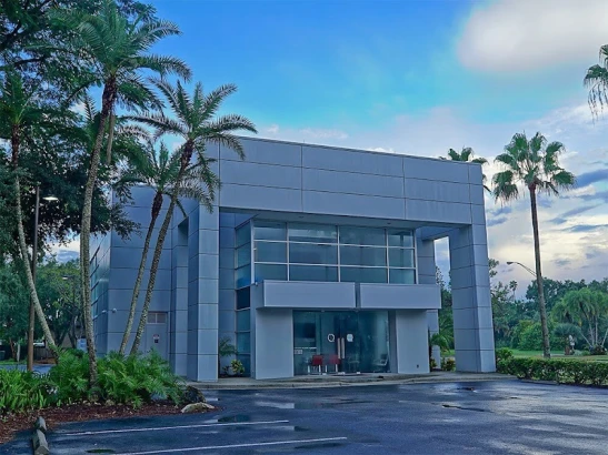 sarasota-plastic-surgery-center-1.jpg