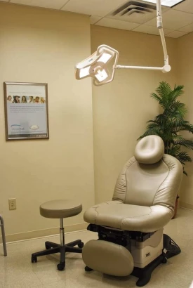 advanced-aesthetics-plastic-surgery-center-1.jpg