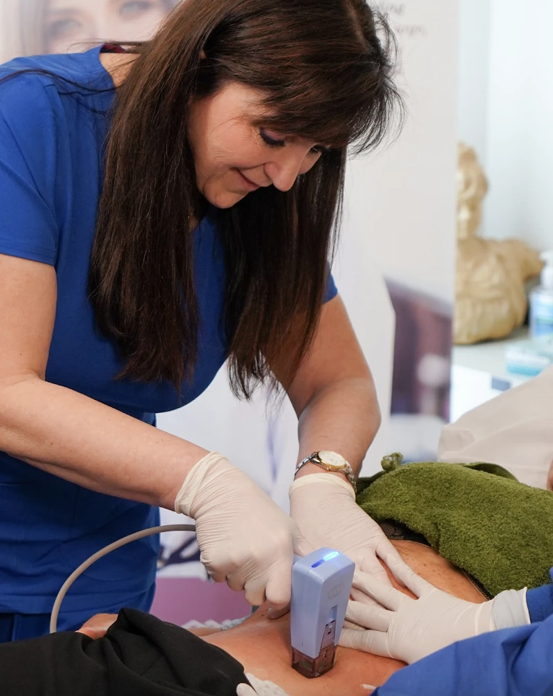 Renaissance Center for Plastic Surgery & Wellness - Dr. Mary Ann Contogiannis, MD, Greensboro, North Carolina, 27408