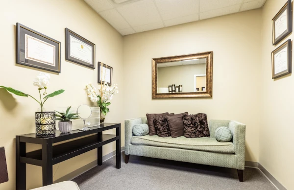 rosen-cosmetic-surgery-dr-brent-rosen-2.png