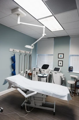 boston-plastic-surgery-dr-alannah-phelan-2.jpg