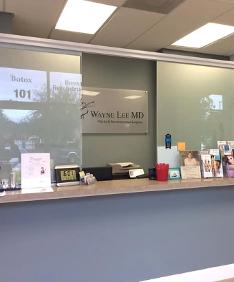 wayne-lee-md-plastic-surgery-1.jpg