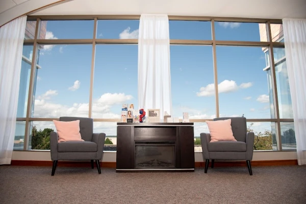 illume-cosmetic-surgery-medspa-waukesha-formerly-plastic-surgery-associates-sc-3.jpg