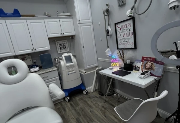 laser-aesthetic-spa-3.jpg