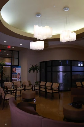 dr-r-dale-reynolds-cosmetic-surgery-laser-centers-of-el-paso-west-side-1.jpg