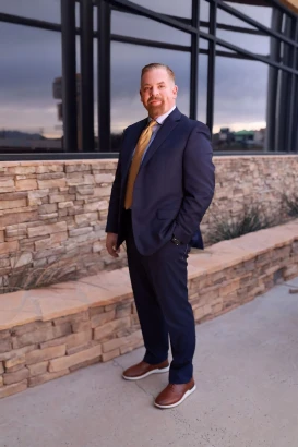dr-r-dale-reynolds-cosmetic-surgery-laser-centers-of-el-paso-west-side-2.jpg