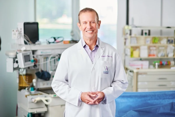 dr-robert-k-sigal-md-1.jpg