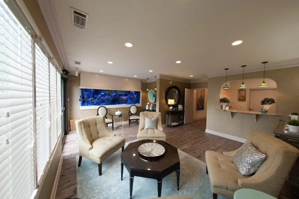 dr-alan-larsen-buckhead-plastic-surgery-buckhead-location-1.jpg