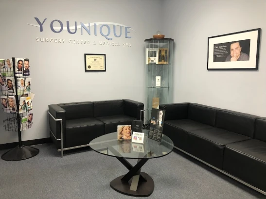younique-cosmetic-surgery-center-medical-spa-oxnard-2.jpg