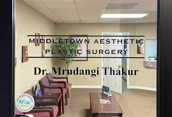thakur-plastic-surgery-aesthetics-mrudangi-thakur-m-d-2.jpg